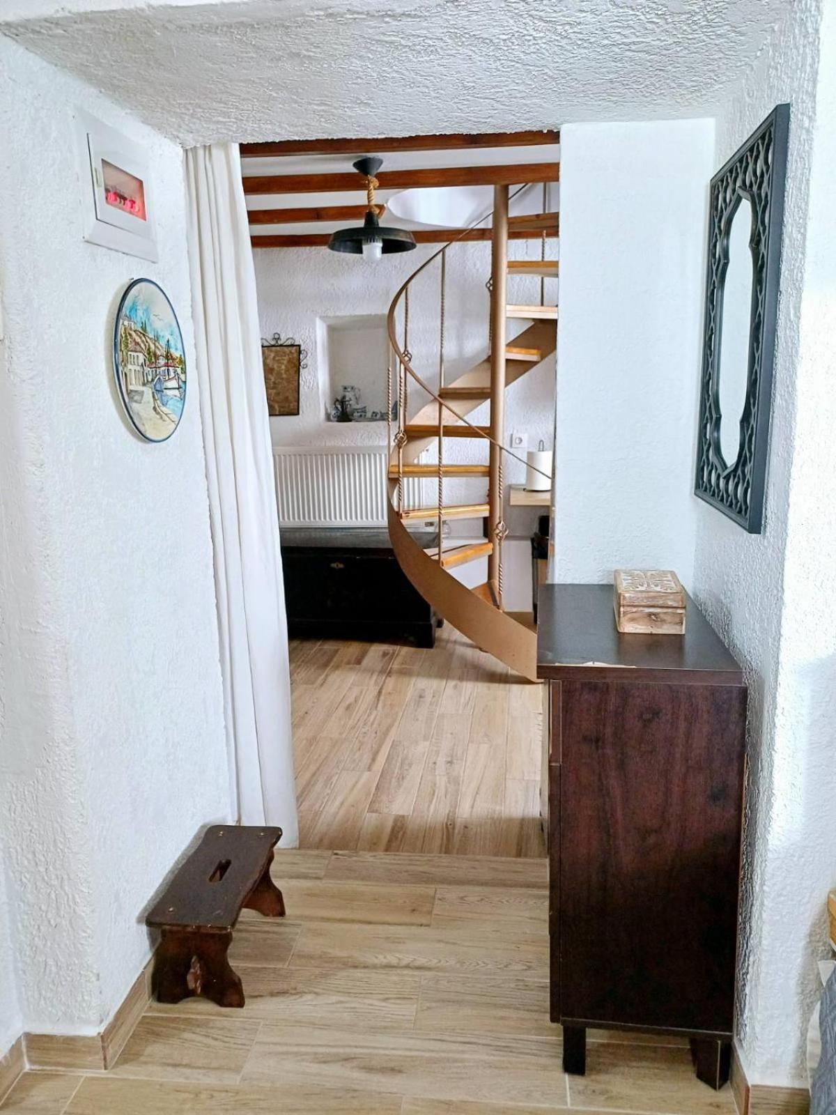 παραδοσιακό πέτρινο σπίτι Holiday home